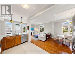 Kitchen - 37 Queen's Plate Drive, Markham, ON L6C2A9 Photo 13