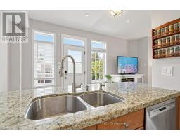 37 Queen's Plate Drive, Markham, ON L6C2A9 Photo 18