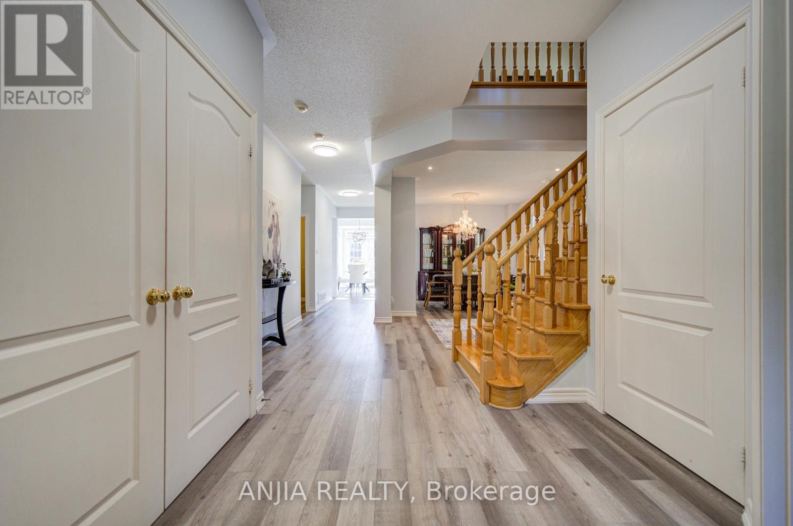 16 FOREST MANOR PLACE, Markham photo 3