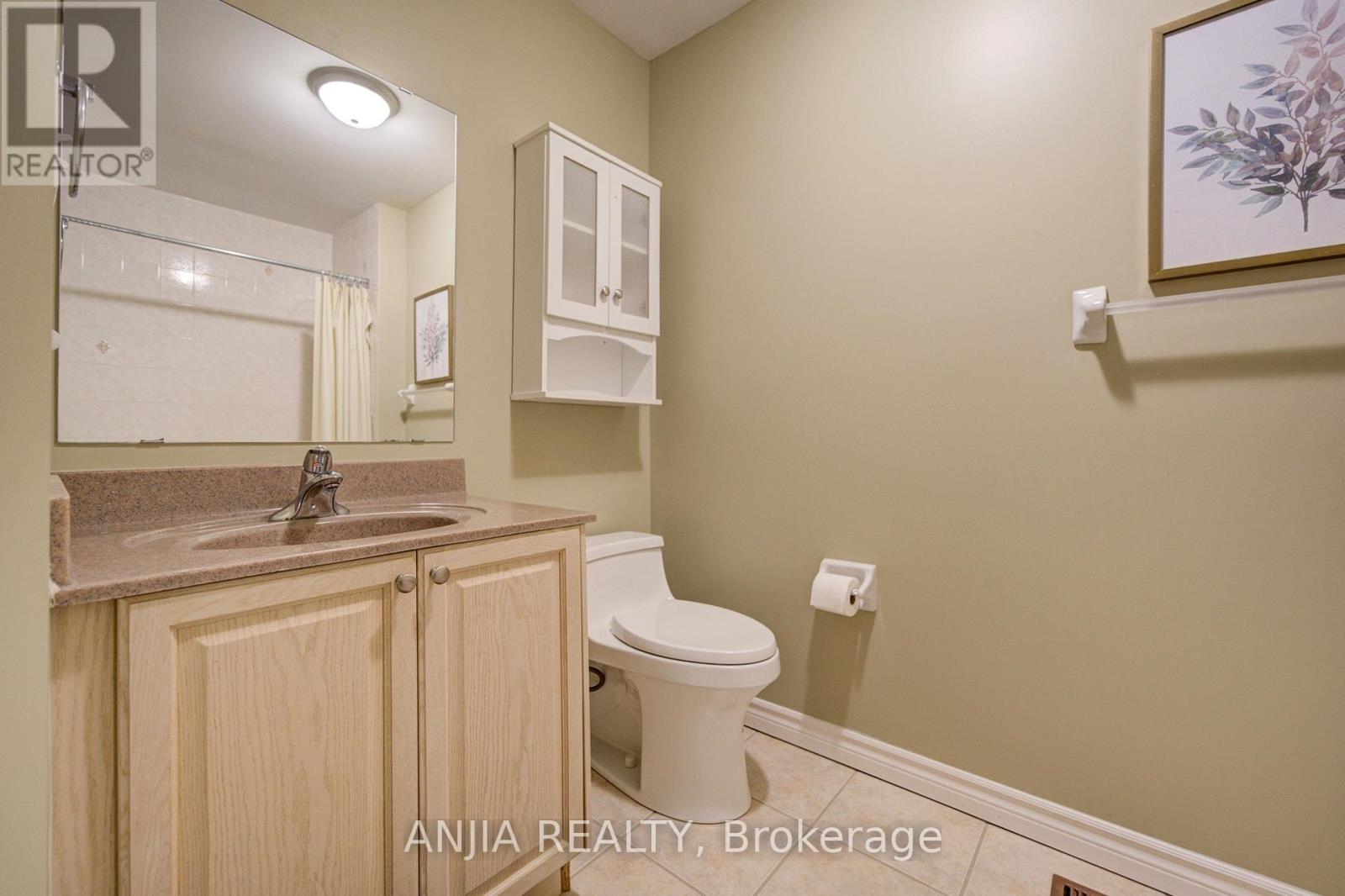 16 FOREST MANOR PLACE - Image 33