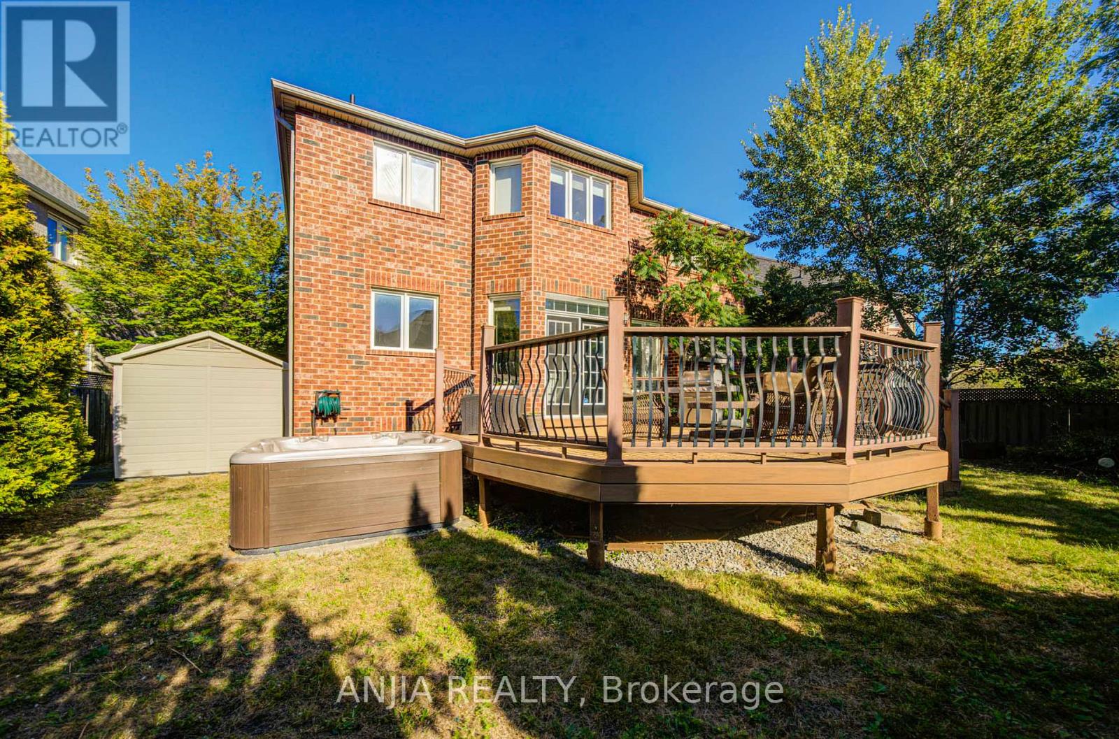 16 FOREST MANOR PLACE - 48