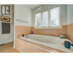 16 Forest Manor Place, Markham, ON L6E1E7 Photo 31