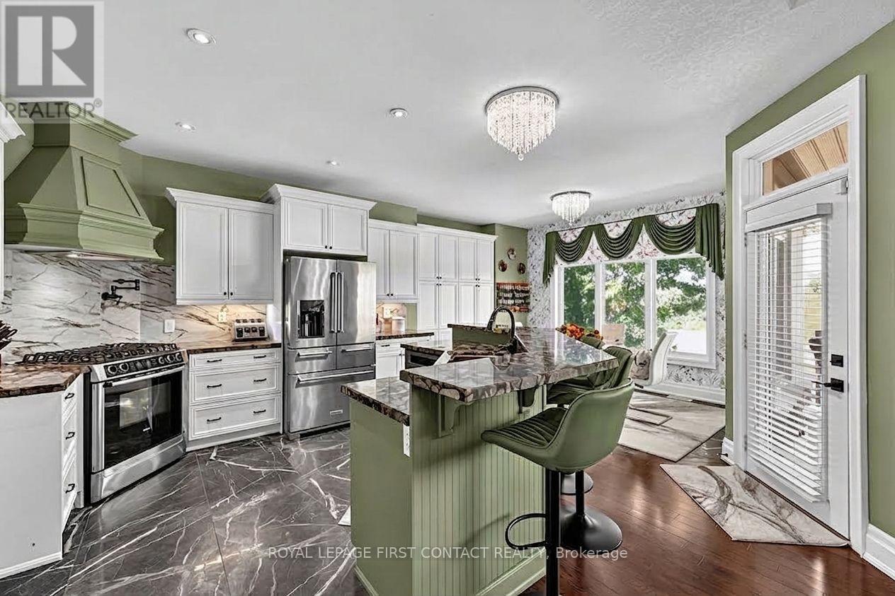 35 WENDAT TRAIL - 19