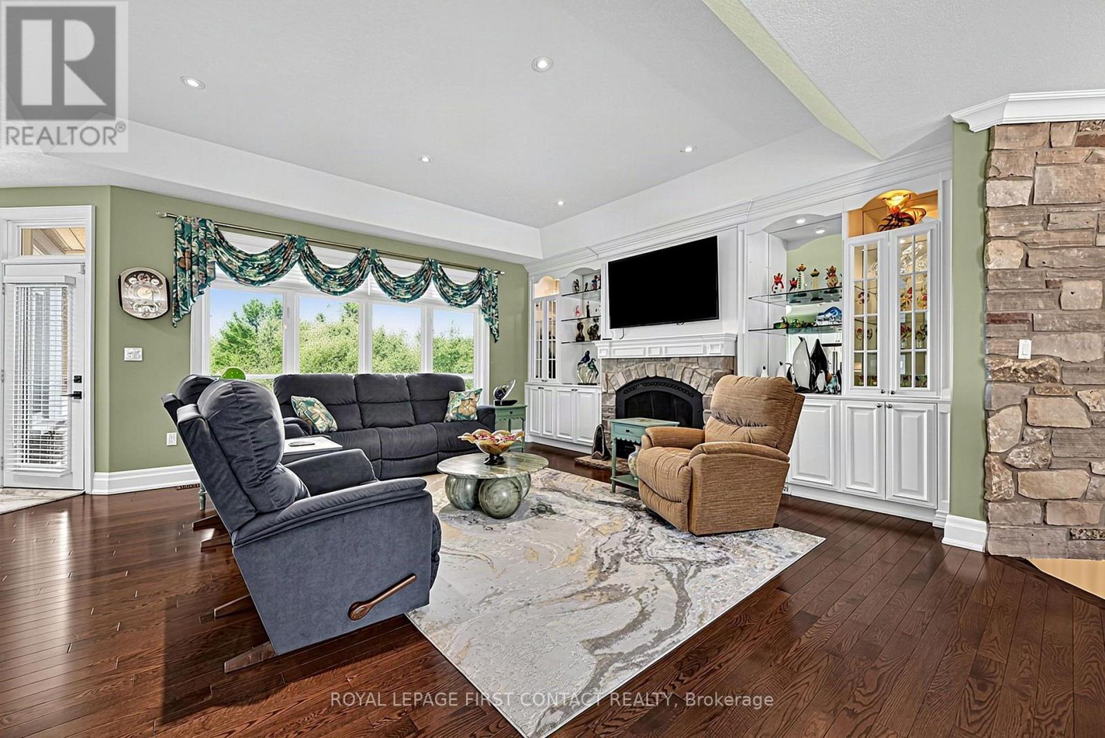 35 WENDAT TRAIL - 16