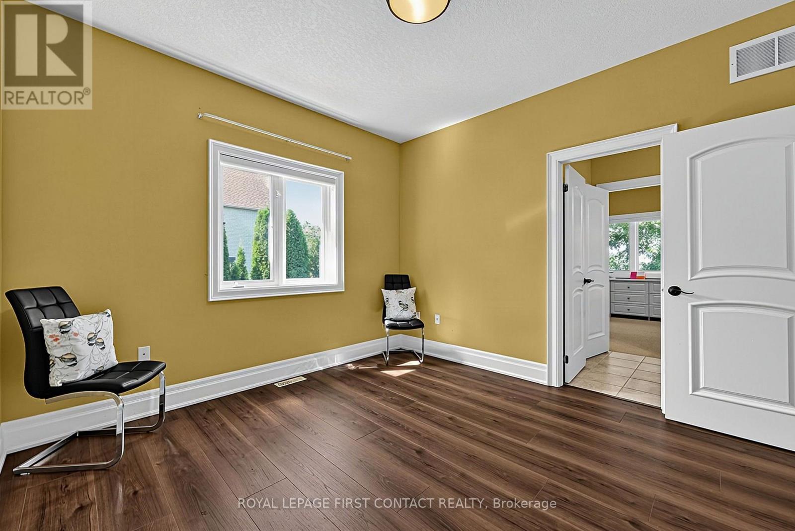 35 WENDAT TRAIL - 28