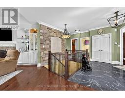 Foyer - 35 Wendat Trail, Springwater, ON L9X0V4 Photo 13