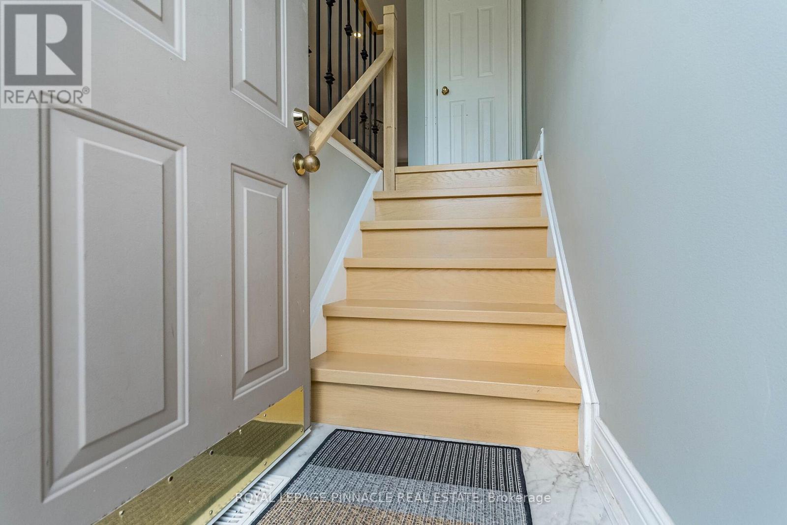 #4 3480 UPPER MIDDLE ROAD - 9