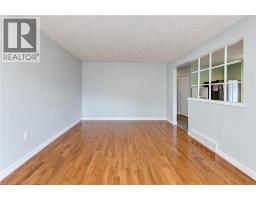 4pc Bathroom - 64 Stanley Street, Cambridge, ON N1S2A6 Photo 8