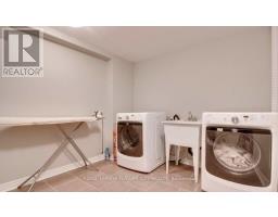 Laundry room - 423 Champlain Avenue, Woodstock, ON N4V0B3 Photo 8