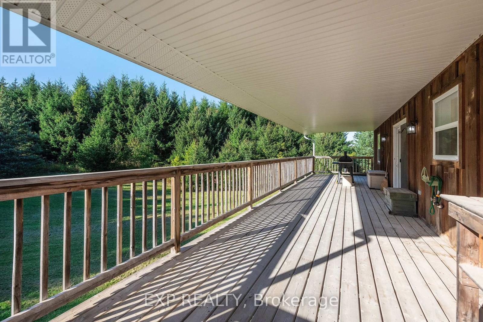 625421 15 SIDE ROAD - 12