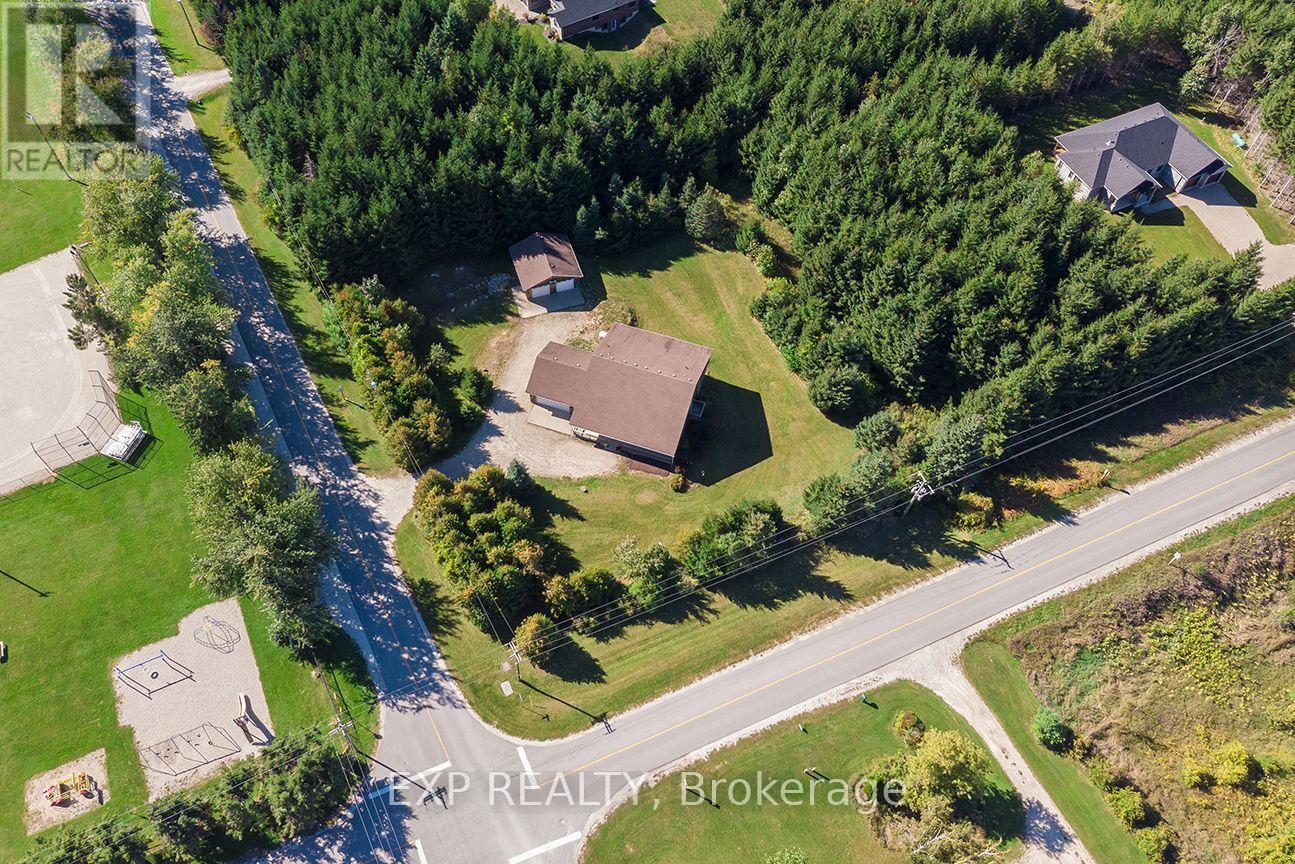 625421 15 SIDE ROAD - Image 28