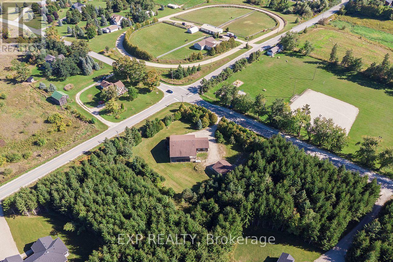 625421 15 SIDE ROAD - Image 31