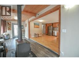 4981 Spruce Avenue, Canal Flats, BC V0B1B0 Photo 18