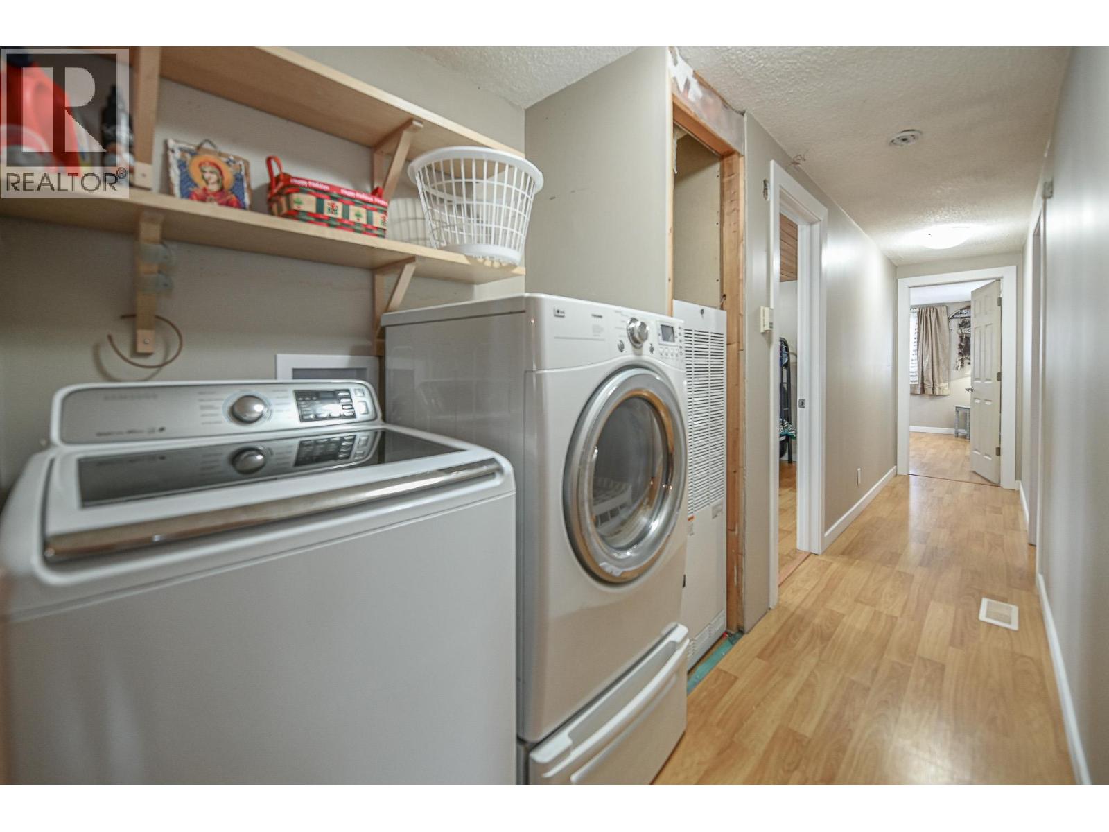 4981 Spruce Avenue - 29