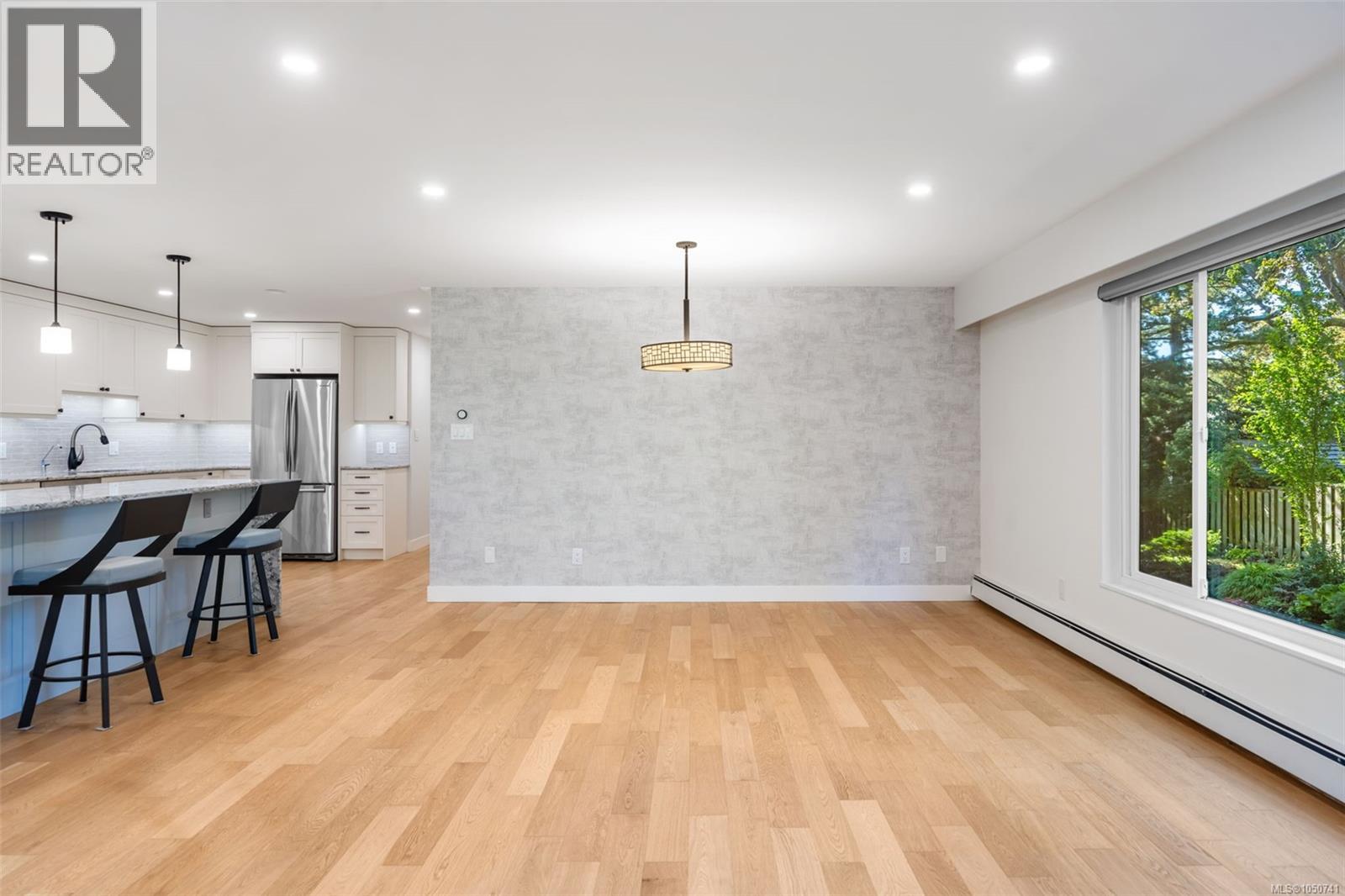 207 2930 Cook Street, Victoria