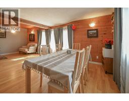 4981 Spruce Avenue, Canal Flats, BC V0B1B0 Photo 14