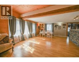 Dining room - 4981 Spruce Avenue, Canal Flats, BC V0B1B0 Photo 8