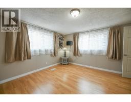 4981 Spruce Avenue, Canal Flats, BC V0B1B0 Photo 30