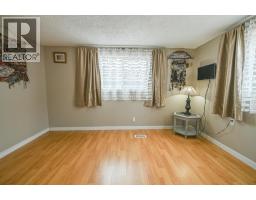 4981 Spruce Avenue, Canal Flats, BC V0B1B0 Photo 32