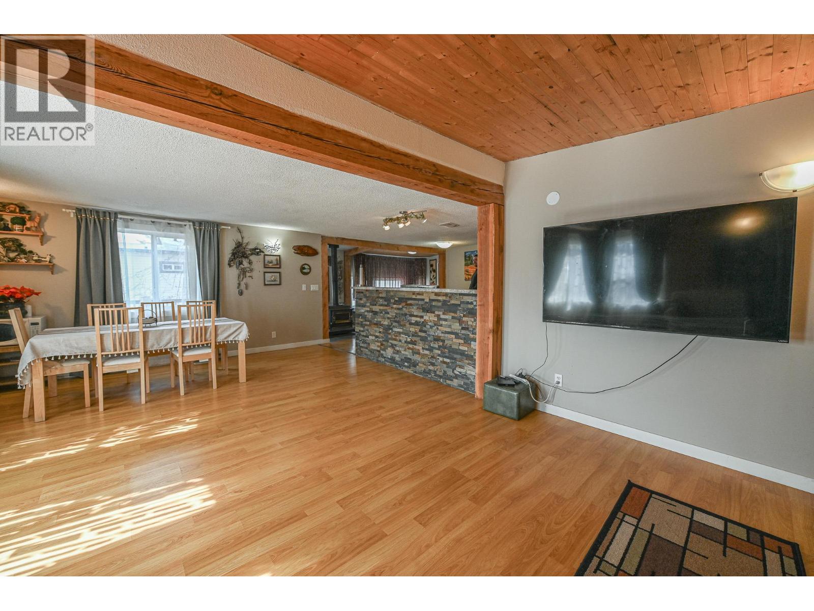 4981 Spruce Avenue - 12