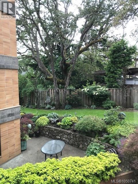 207 2930 Cook Street, Victoria