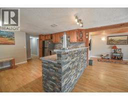 4981 Spruce Avenue, Canal Flats, BC V0B1B0 Photo 22