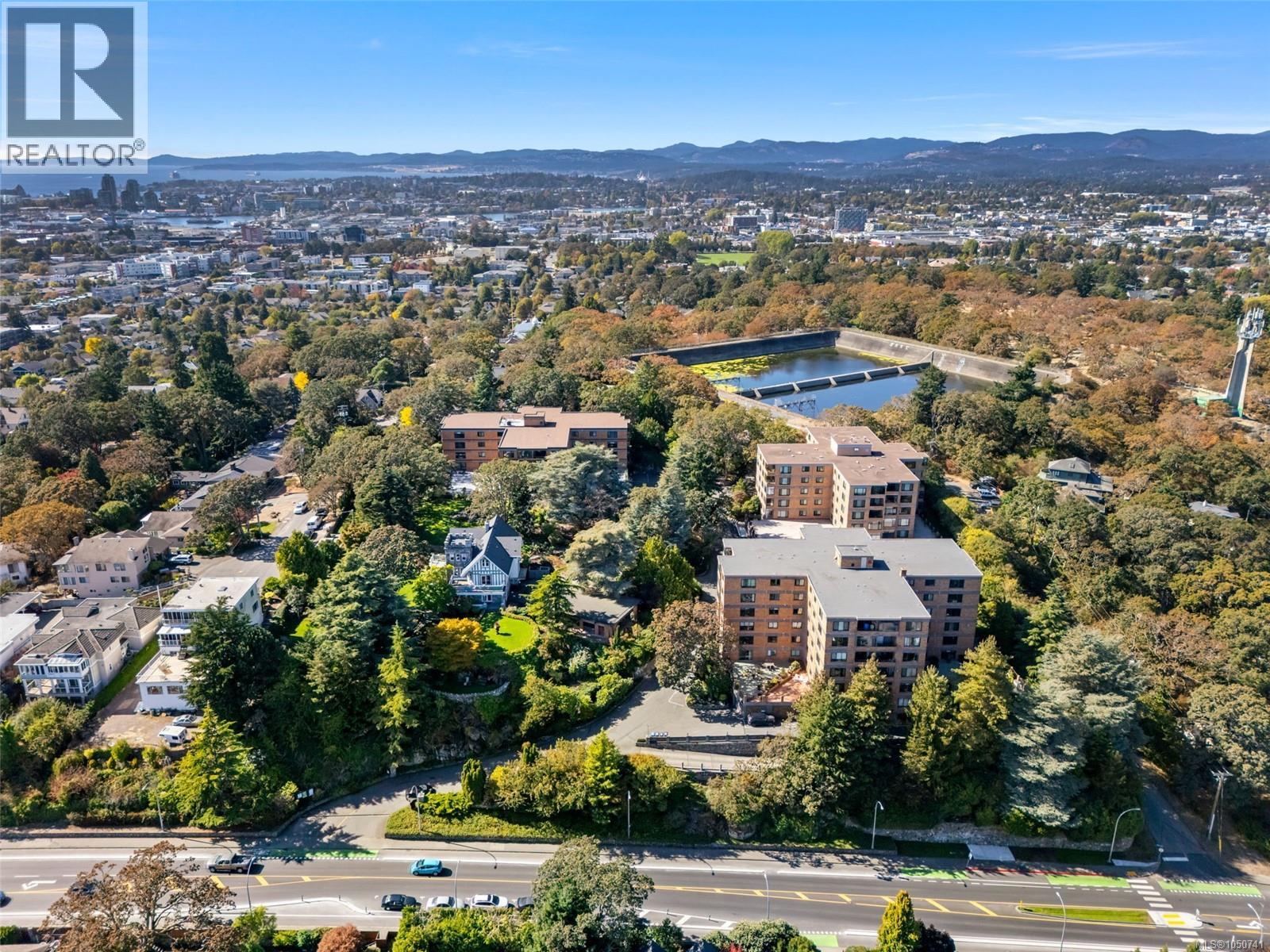 207 2930 Cook Street, Victoria