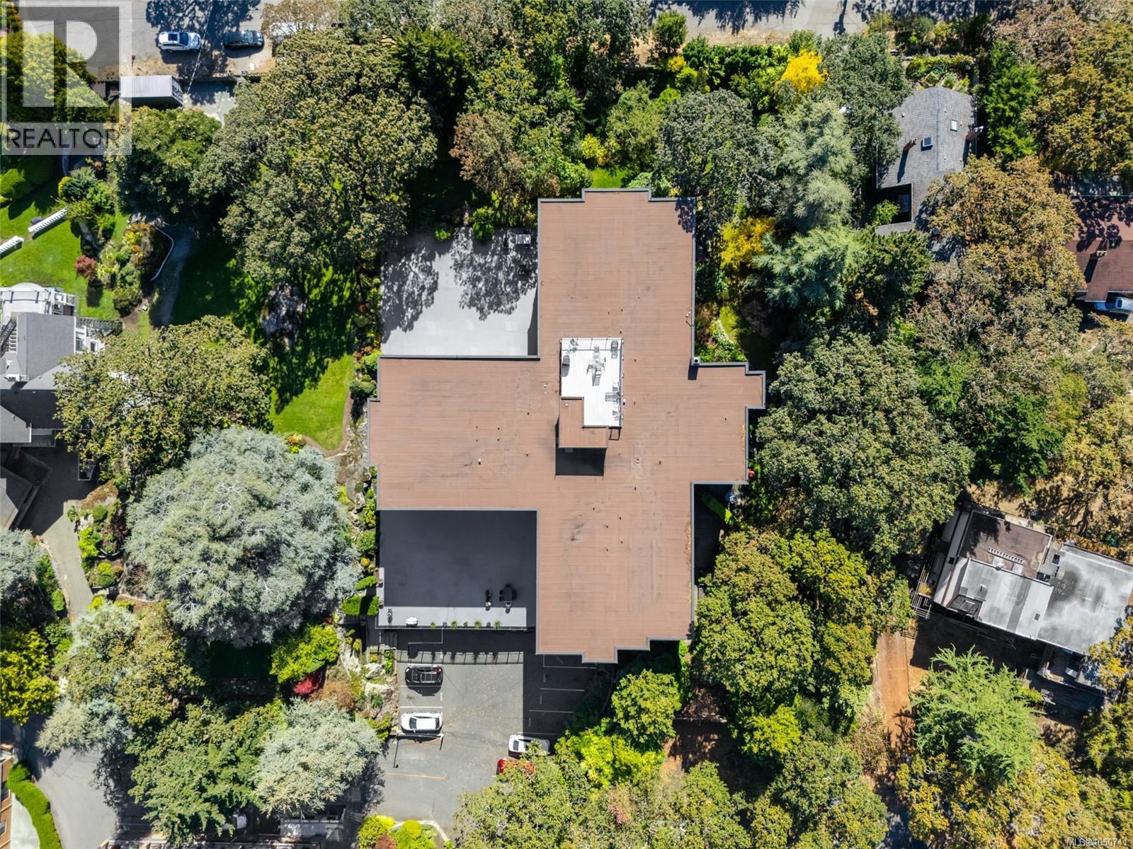 207 2930 Cook Street, Victoria