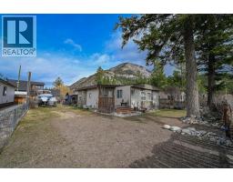 4981 Spruce Avenue, Canal Flats, BC V0B1B0 Photo 49