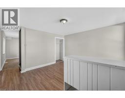 Living room - 213-215 Maple Street, Dunnville, ON N1A2G3 Photo 8
