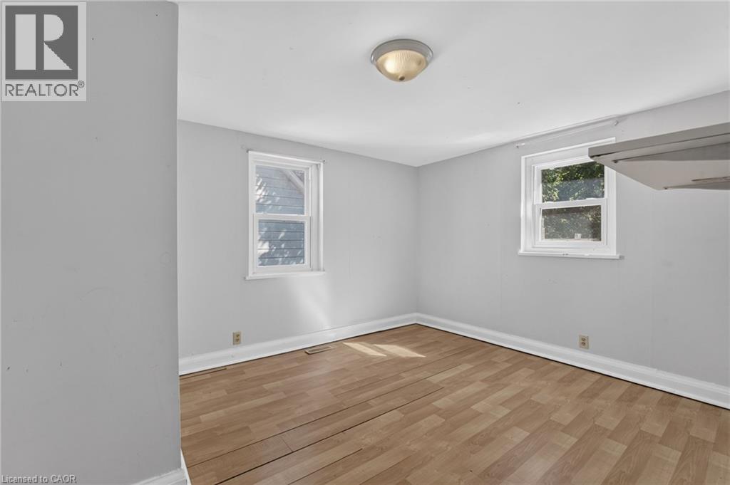 213-215 MAPLE Street, Dunnville — photo 28