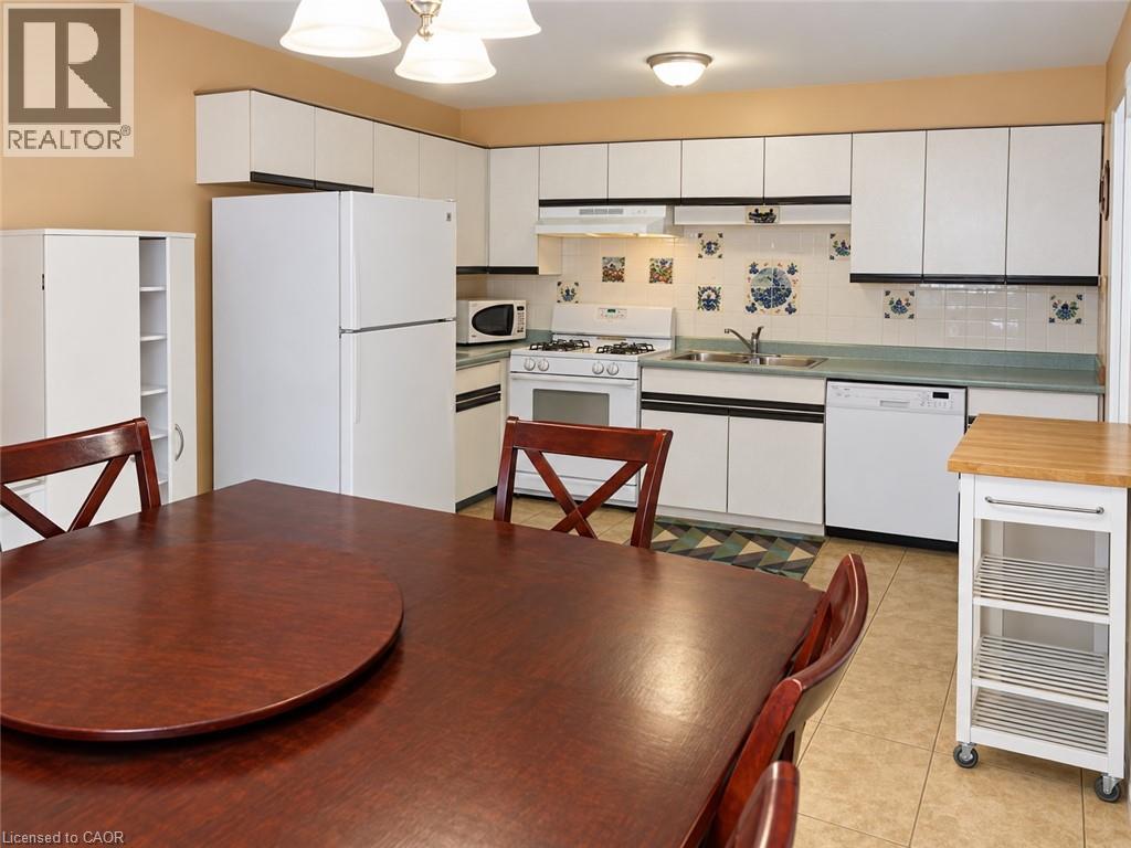 213-215 MAPLE Street, Dunnville — photo 37