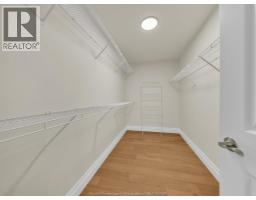 569 Holburn, Windsor, ON N8X0A3 Photo 35