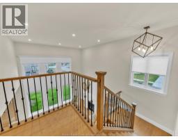 569 Holburn, Windsor, ON N8X0A3 Photo 45