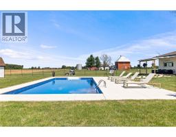 4259 Graham Sideroad, Kingsville, ON N0R1B0 Photo 40