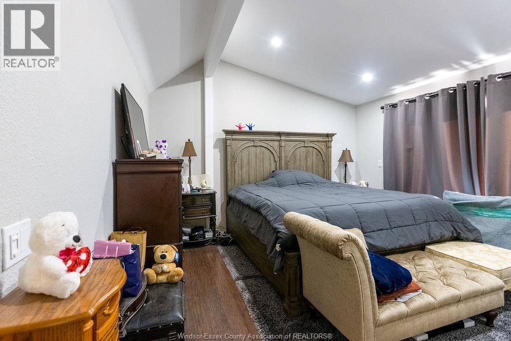 2040 FRONT ROAD North - 11