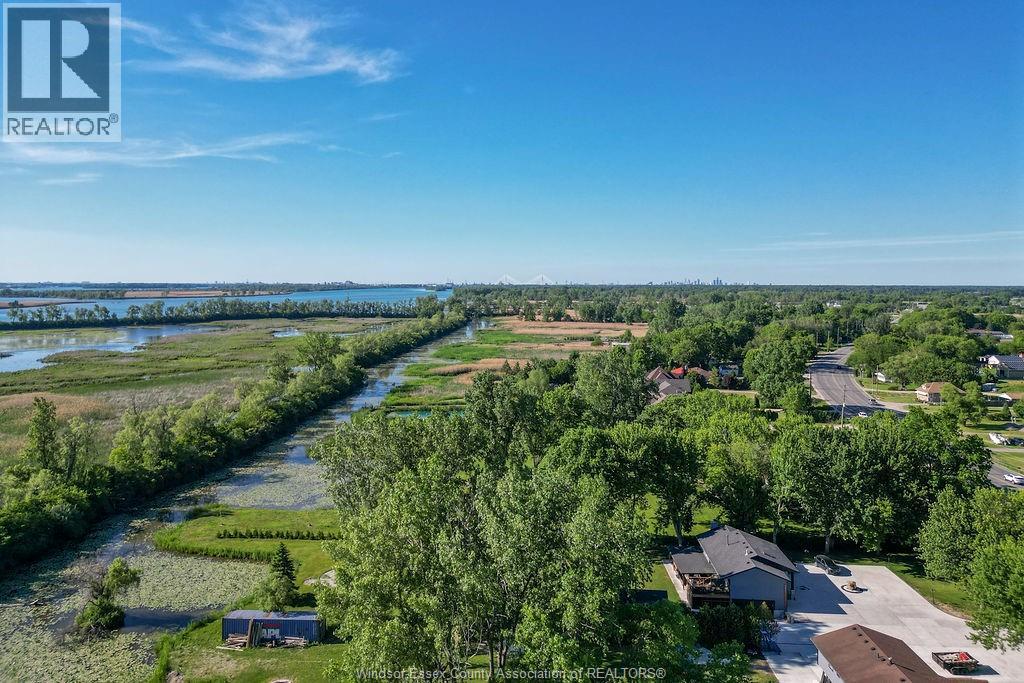 2040 FRONT ROAD North - 37
