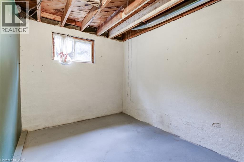 1059 SHEPHERDS Drive - 32