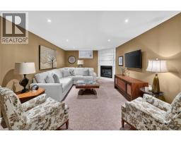 4272 Village Park Drive, Beamsville, ON L3J0H3 Photo 31
