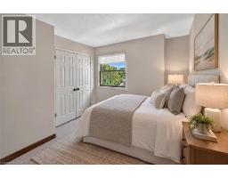 4272 Village Park Drive, Beamsville, ON L3J0H3 Photo 26