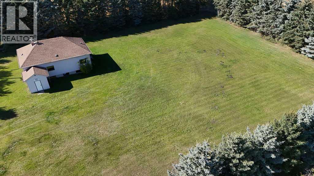 Listing photo – 24302 Township Road 40-0, Rural Lacombe County