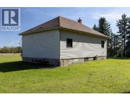 24302 Township Road 40-0, Rural Lacombe County, AB T4C0Y0 Photo 10