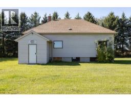 24302 Township Road 40-0, Rural Lacombe County, AB T4C0Y0 Photo 9