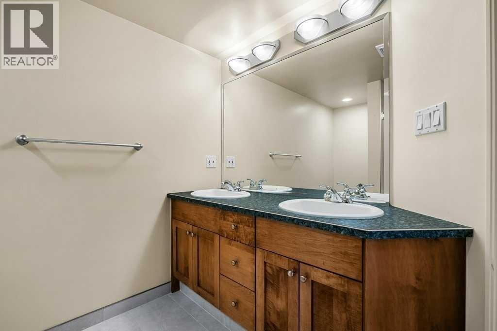 504, 4555 Varsity Lane NW - photo 18