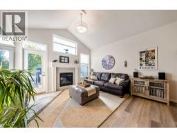 2pc Bathroom - 529 Montana Bay Se, High River, AB T1V0J6 Photo 15