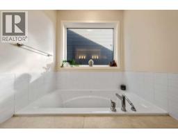 529 Montana Bay Se, High River, AB T1V0J6 Photo 25