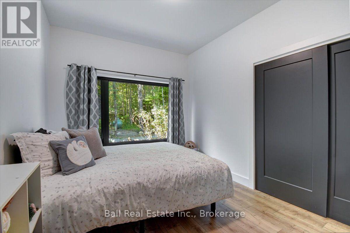 95 WOODLAND ROAD - Image 32