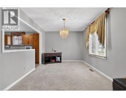 4pc Bathroom - 104 Viscount Road, Brantford, ON N3P1Y6 Photo 10