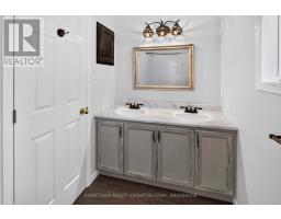 1088 Acadia Drive, Kingston, ON K7M8V7 Photo 9