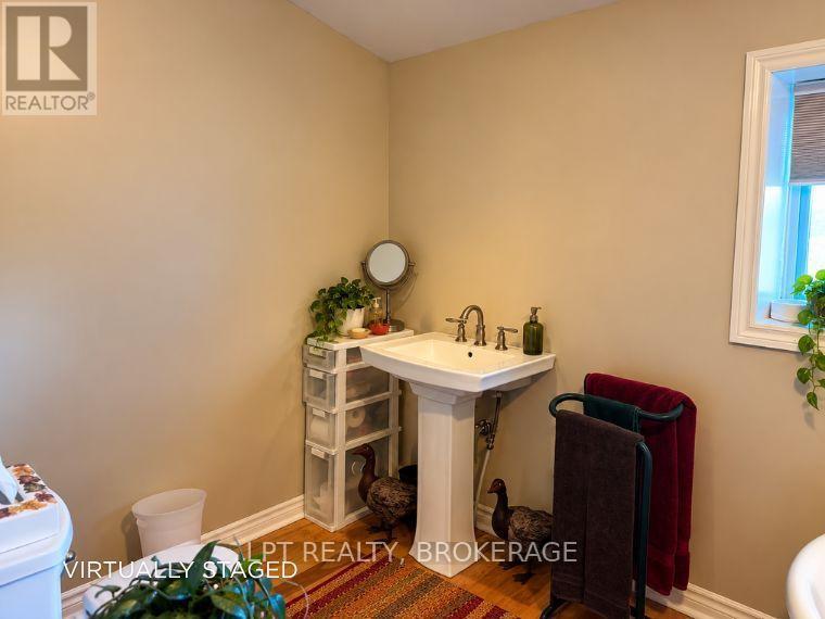 408 CHIPMUNK RIDGE ROAD, Loyalist (Lennox and Addington - South) — photo 17